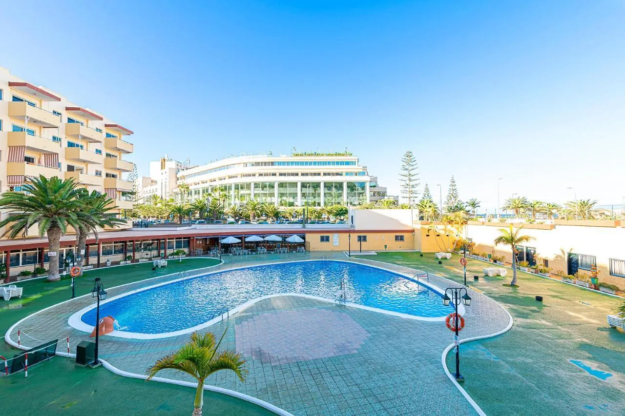 Los Cristianos - Los Angeles Apartment With Pool - As De Casas Arona